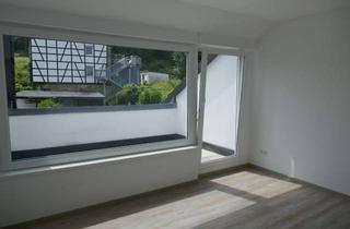 Herdecke: Erstbezug nach Modernisierung- helle 2 Zimmer-Wohnung, 62 qm m. Balkon in gr&uuml;ner Lage! in Herdecke