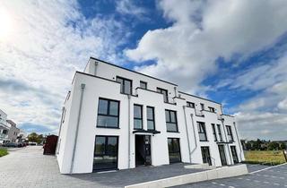 Neuwertig. Effizient. Besonders. Moderne 2-Zimmer-Wohnung mit Balkon, Keller &amp; Aufzug in Langerweh in Langerwehe