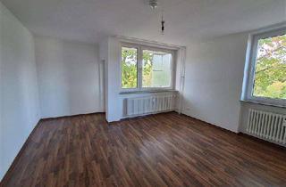 Modernisierte 2-Zimmer-Wohnung ca. 61,24 m&sup2; mit Loggia und Einbauk&uuml;che in Bordesholm